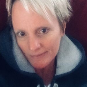 Meet your Posher, Cecelia